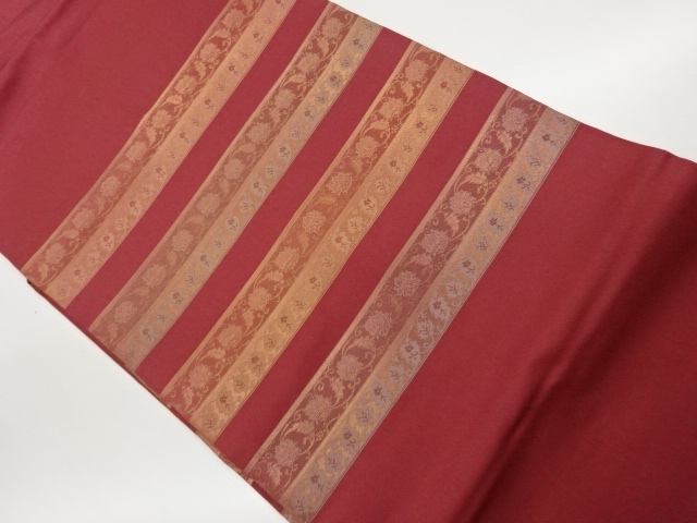 横段に花唐草模様織出し名古屋帯